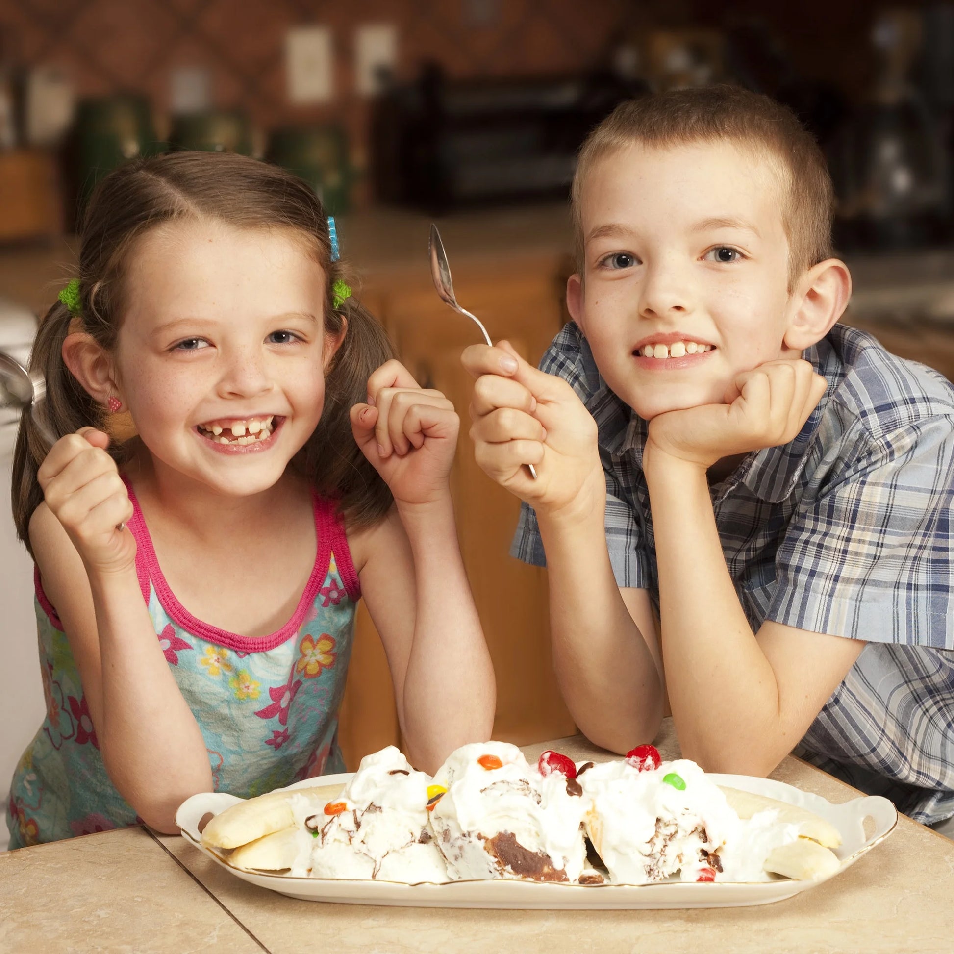 Classic Cuisine Ice Cream Maker - Makes Sorbet, Frozen Yogurt, 1 Quart, White